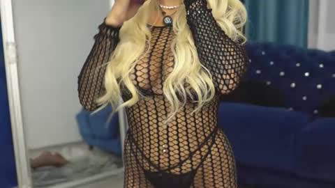 GoldenAmberX online show from September 14, 7:02 pm