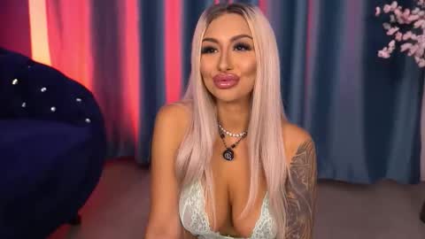 GoldenAmberX online show from November 27, 6:59 am