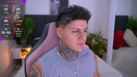 goldenatlasx online show from February 20, 7:58 pm