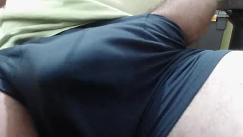 Snapshot of goldenboy_69_69 chatting on February 27, 3:23 pm GoldenBoy69 online show from February 27, 3:23 pm