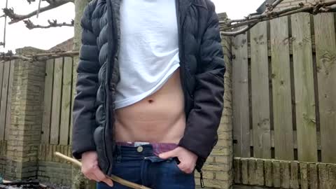 Snapshot of goldenelixxxir chatting on January 29, 3:37 pm online show from January 29, 3:37 pm