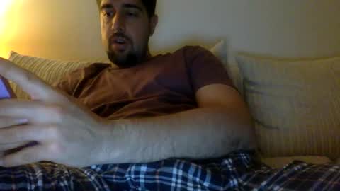 Snapshot of goldenglove35 chatting on May 14, 11:33 pm Golden-Glove online show from May 14, 11:33 pm