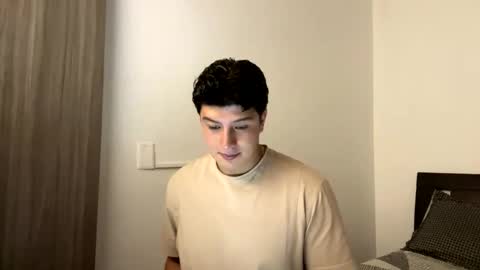 goldenknight33 online show from September 10, 2:06 pm