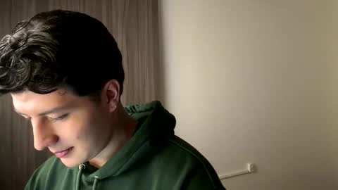 goldenknight33 online show from October 9, 3:32 pm