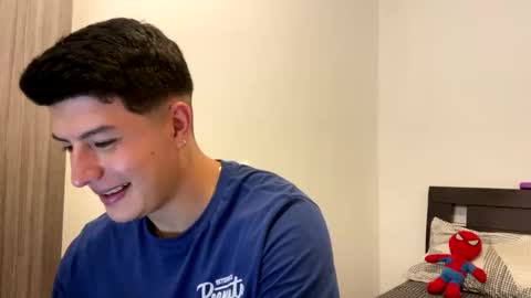 goldenknight33 online show from October 15, 5:13 pm