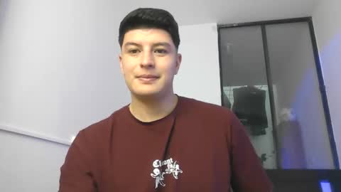 goldenknight33 online show from January 11, 5:40 pm