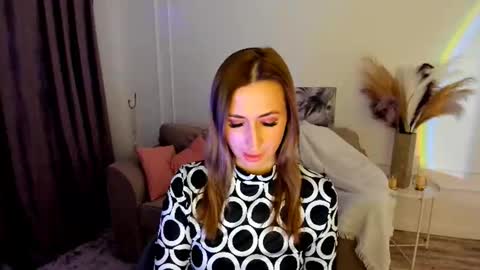 Olivia online show from January 16, 3:32 am