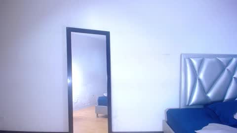 goldenn_ass1 online show from November 4, 3:05 am