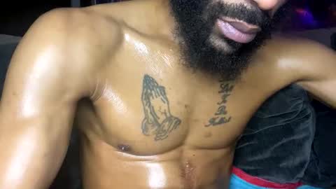 Snapshot of goldmouth_85 chatting on February 20, 9:00 am Goldmouth 85 online show from February 20, 9:00 am