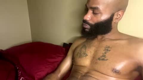 Snapshot of goldmouth_85 chatting on March 15, 1:00 am Goldmouth 85 online show from March 15, 1:00 am