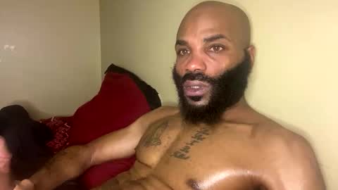 Snapshot of goldmouth_85 chatting on March 30, 5:30 am Goldmouth 85 online show from March 30, 5:30 am