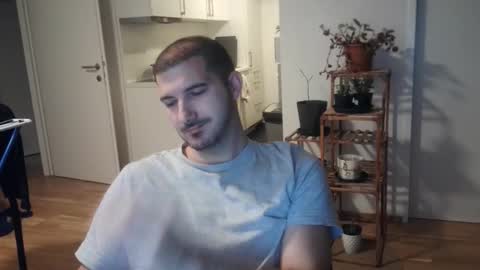 goldnic_10 online show from November 15, 6:22 am