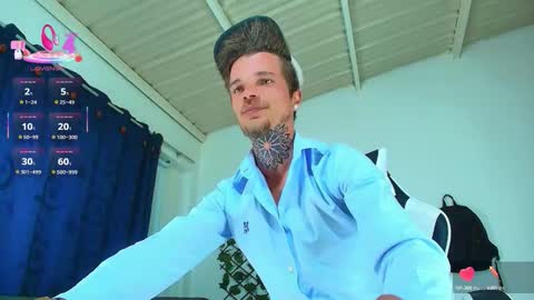 Snapshot of goldy_loyal99 chatting on October 11, 5:39 am Goldy Loyal93 online show from October 11, 5:39 am