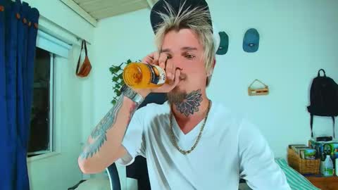 Goldy Loyal93 online show from February 13, 11:56 pm