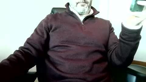 Snapshot of golfpro84 chatting on March 30, 4:19 pm golfpro84 online show from March 30, 4:19 pm