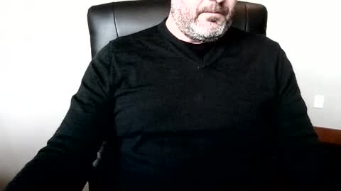 Snapshot of golfpro84 chatting on May 6, 9:20 pm golfpro84 online show from May 6, 9:20 pm