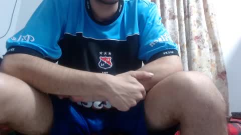 Snapshot of gollfather97 chatting on February 9, 9:49 pm julin Andrs online show from February 9, 9:49 pm