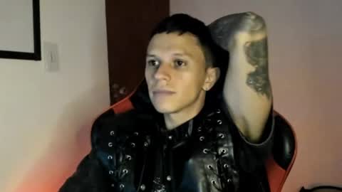 goodboy69i online show from April 17, 11:19 pm