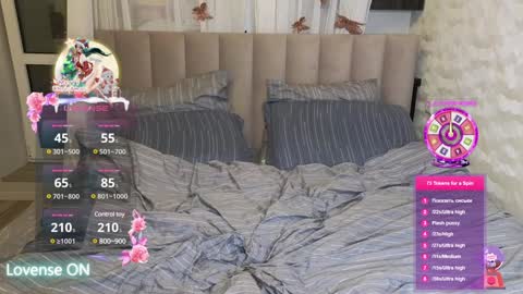 goodgirl0024 online show from February 5, 8:57 pm