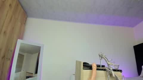 Snapshot of goodgirlforyou_ chatting on December 14, 12:05 am natt online show from December 14, 12:05 am