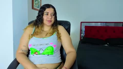 Goodgirlxxxl online show from April 27, 11:14 pm