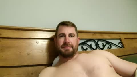 Snapshot of goodgreen35 chatting on November 20, 3:18 am goodgreen35 online show from November 20, 3:18 am