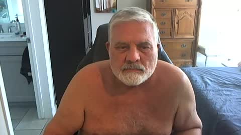 Snapshot of goodream2 chatting on April 27, 10:30 pm Michael online show from April 27, 10:30 pm