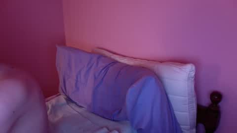 gooner4life88 online show from October 7, 3:58 am