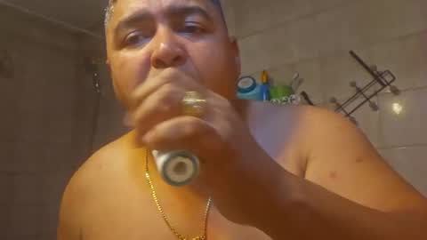 gordito_xx online show from April 16, 3:24 pm