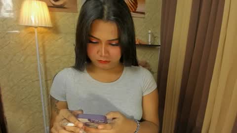 Snapshot of gorgeous_dark_luna chatting on July 12, 5:15 pm RIANA online show from July 12, 5:15 pm