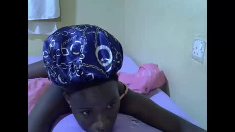 gorgeous_maya1 online show from April 9, 1:16 am