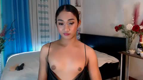 gorgeous_nicole online show from January 2, 10:11 pm