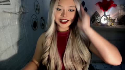 Snapshot of gorgeousamandarose chatting on December 26, 5:04 am Amanda rose online show from December 26, 5:04 am