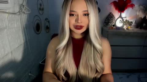 Snapshot of gorgeousamandarose chatting on December 27, 5:20 am Amanda rose online show from December 27, 5:20 am