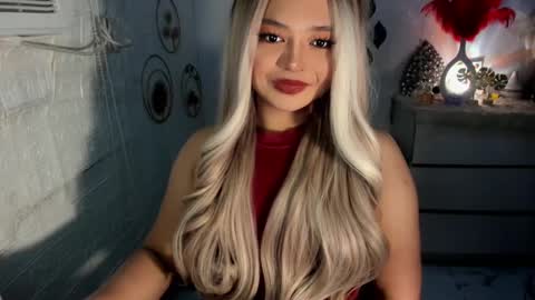 Snapshot of gorgeousamandarose chatting on December 27, 8:24 am Amanda rose online show from December 27, 8:24 am