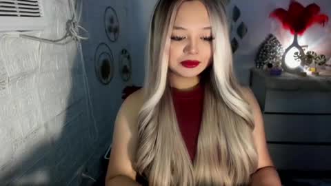 Snapshot of gorgeousamandarose chatting on January 7, 5:43 am Amanda rose online show from January 7, 5:43 am
