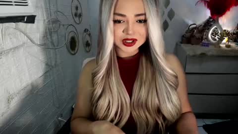 Snapshot of gorgeousamandarose chatting on February 11, 2:24 pm Amanda rose online show from February 11, 2:24 pm