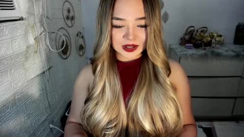 Snapshot of gorgeousamandarose chatting on September 10, 10:32 pm Amanda rose online show from September 10, 10:32 pm
