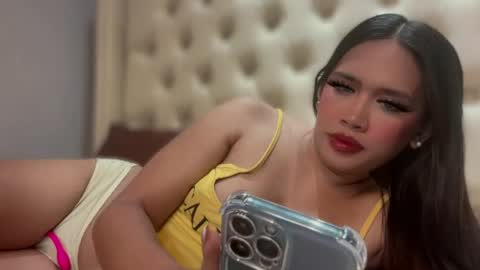 Bella online show from March 20, 10:58 pm