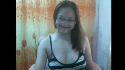 Snapshot of gorgeousmama chatting on September 30, 12:37 am gorgeousmama online show from September 30, 12:37 am