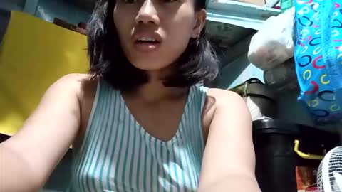 GorgeousPinay babe online show from April 8, 5:24 pm