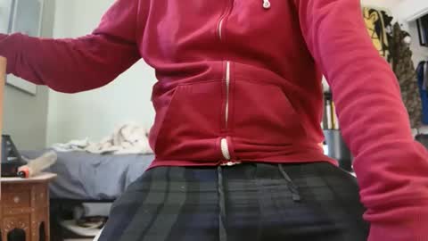 Snapshot of gotanthomai chatting on November 29, 8:12 pm granton online show from November 29, 8:12 pm