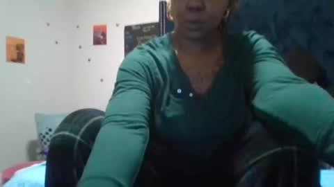 Sue Goddess online show from November 17, 8:14 pm