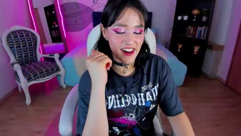 Alice online show from January 13, 7:41 pm