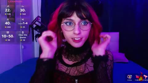 goth_minerva online show from October 31, 1:34 pm