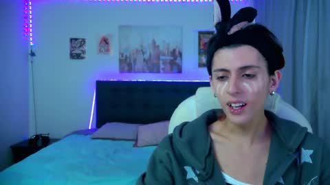 goth_minerva online show from March 26, 1:38 pm