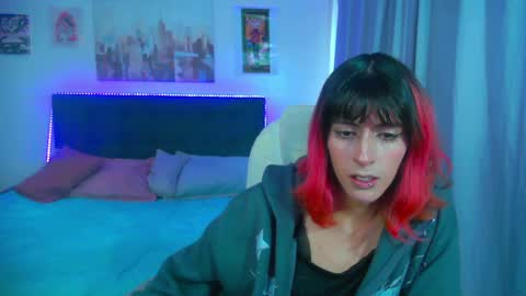 goth_minerva online show from April 7, 2:39 pm