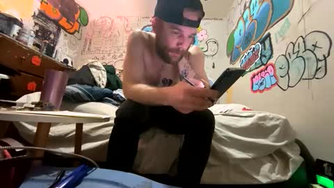 gothboityplz online show from December 17, 12:16 am