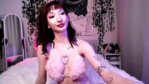 Snapshot of gothdesss chatting on January 5, 6:56 am    online show from January 5, 6:56 am