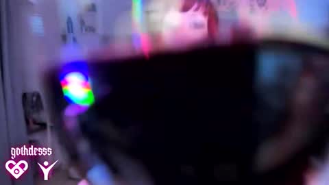 Snapshot of gothdesss chatting on October 13, 3:39 am    online show from October 13, 3:39 am